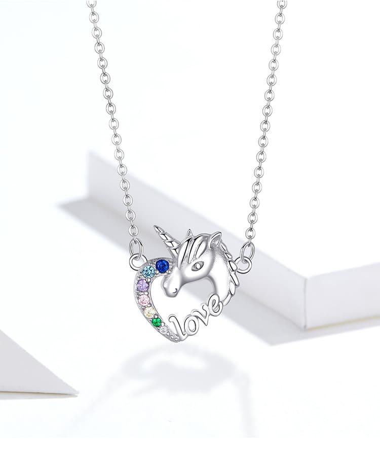 Colar Feminino de Prata Pingente de Unicórnio